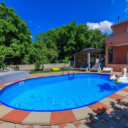 Dana Ferienhaus Grižane