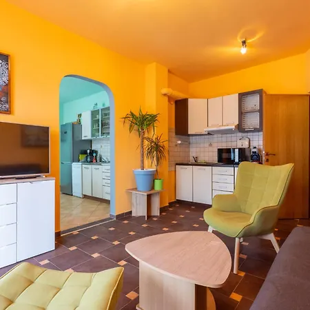 Holiday home Dana Grizane-Belgrad