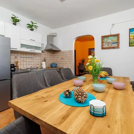 Dana Holiday home *